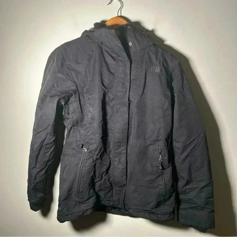 Ladies north face winter jacket M - Picture 3 of 11